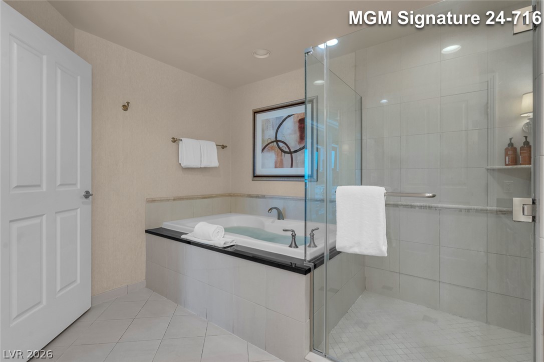 Photo 38 of 50, 135 E Harmon Avenue #2416