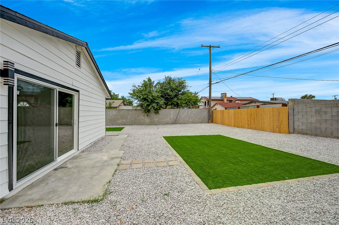 Photo 33 of 33, 2253 La Puente Street