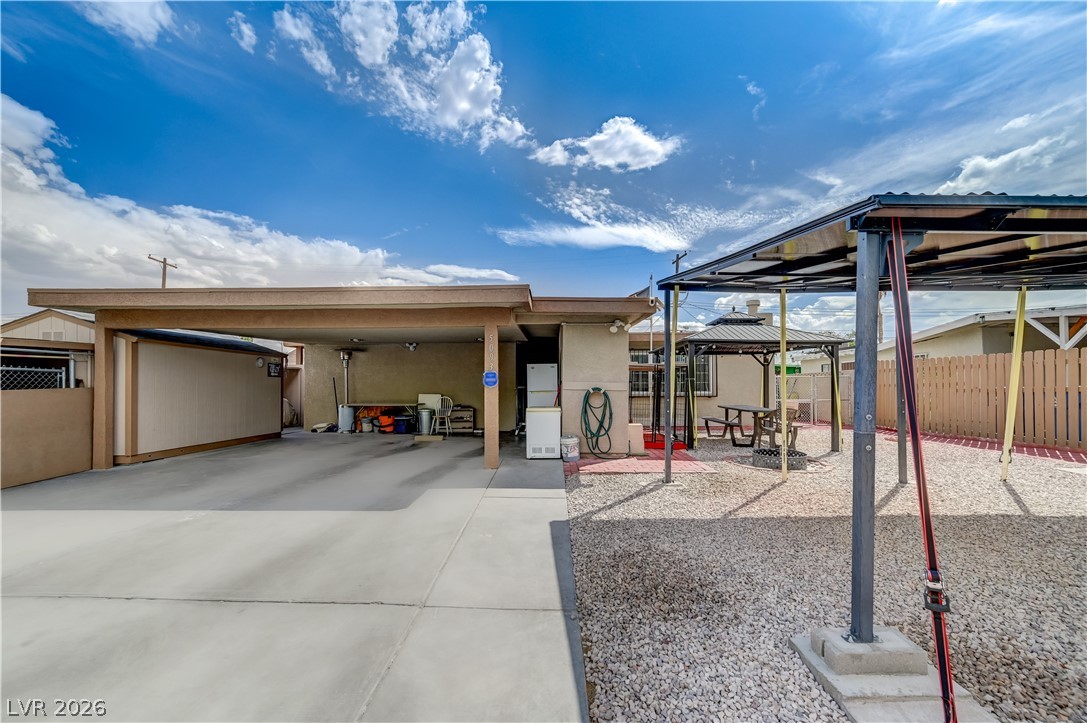 Photo 5 of 5093 Sun Valley Drive