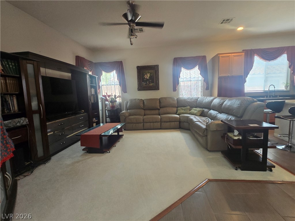 Photo 9 of 10, 10522 Haywood Drive