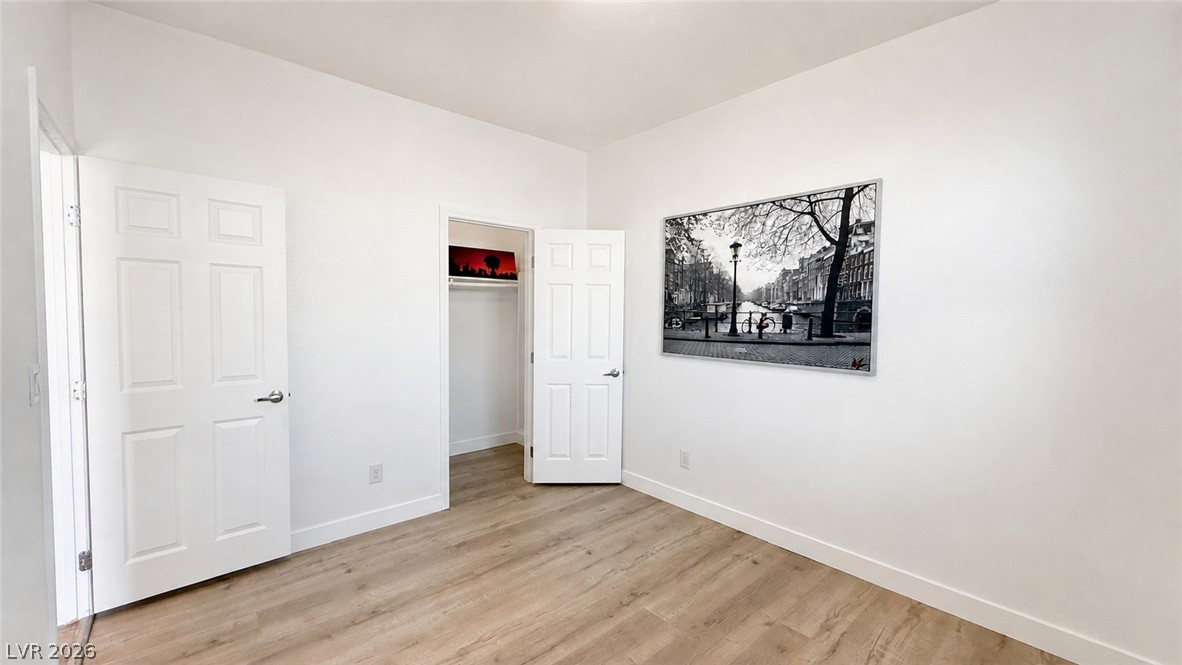 Photo 8 of 20, 2723 Chinaberry Hill Street