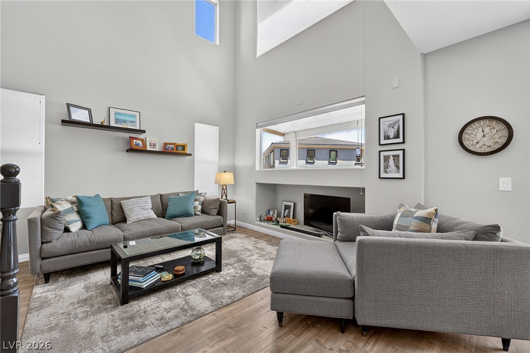 Photo 2 of 226 Priority Point Street