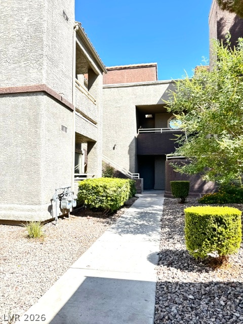 Photo 3 of 5032 S Rainbow Boulevard #102