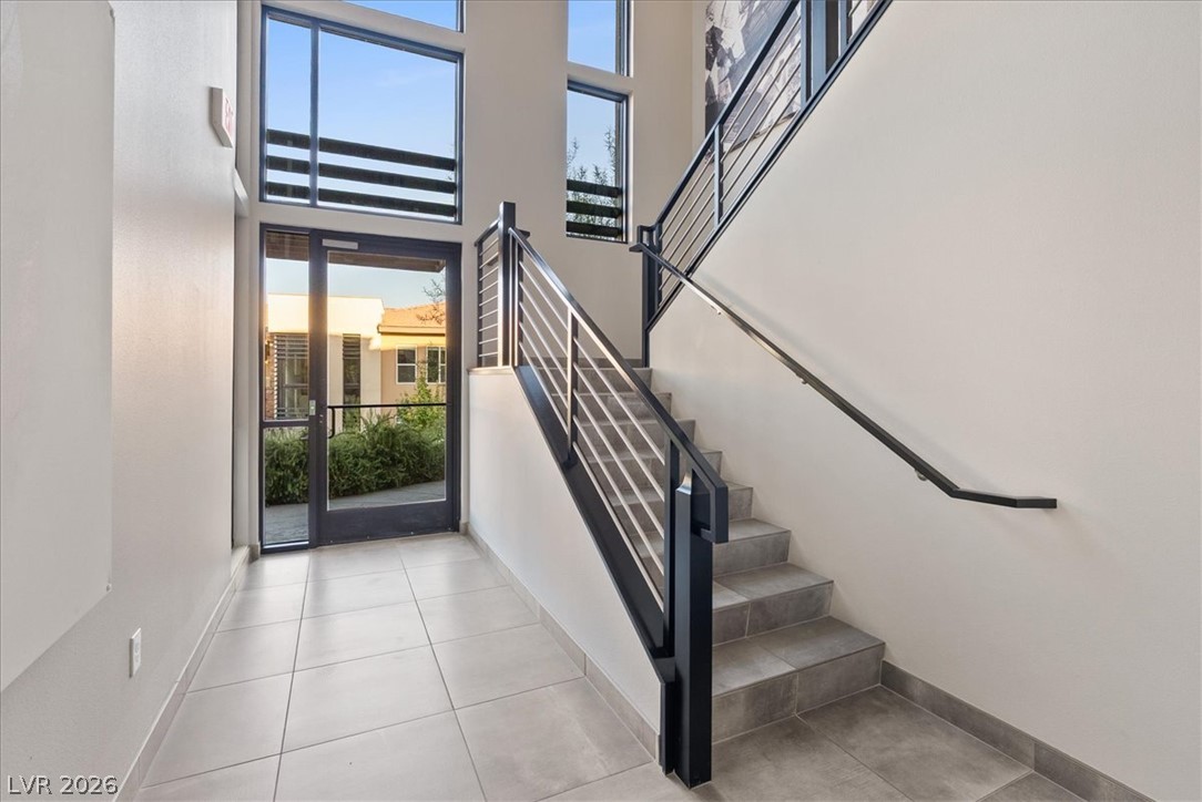 Photo 6 of 83, 11280 Granite Ridge Drive #1035