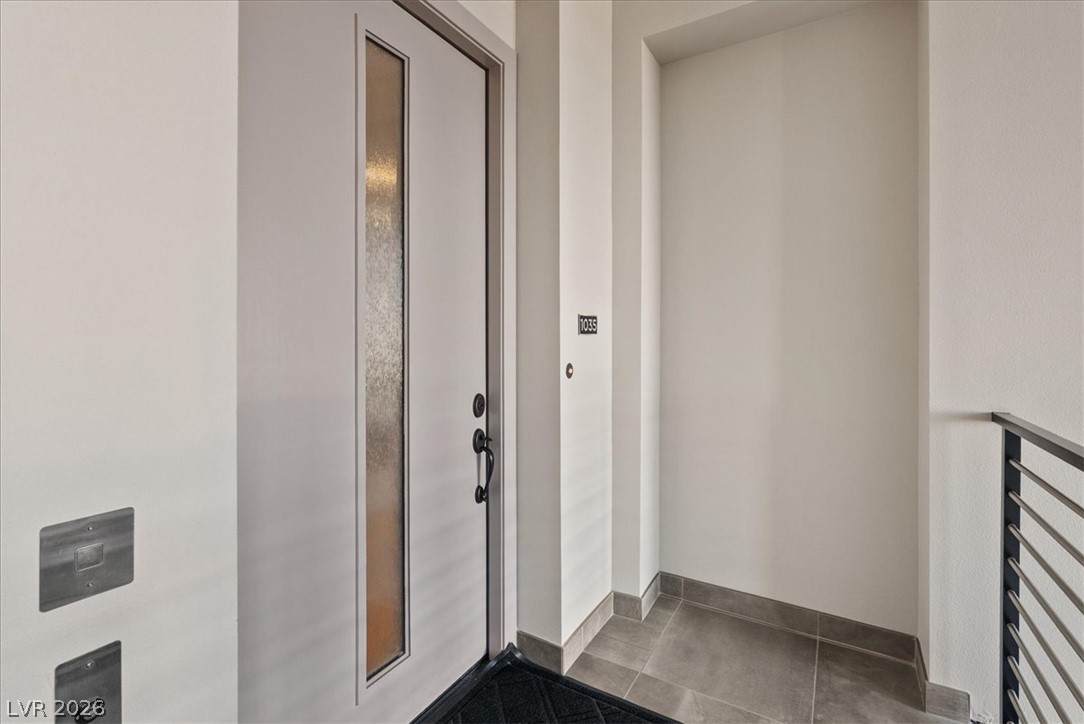Photo 8 of 83, 11280 Granite Ridge Drive #1035