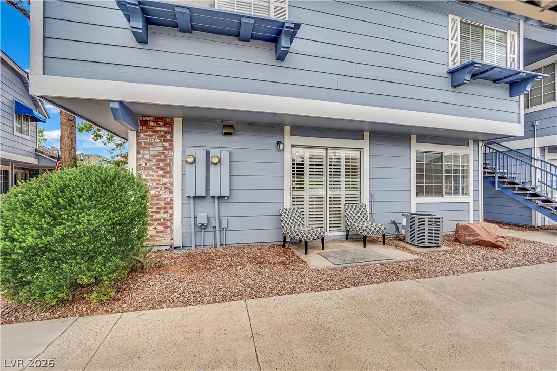 Photo 22 of 25, 5340 Rod Court #102