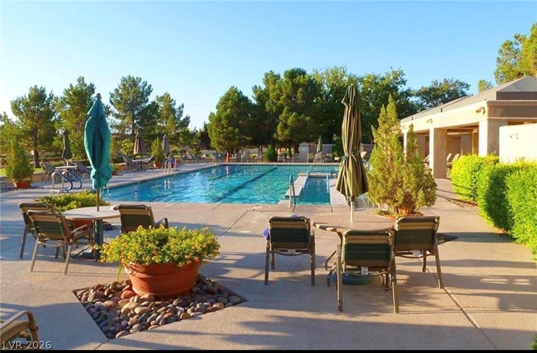 Photo 7 of 78, 2925 Dry Ridge Court