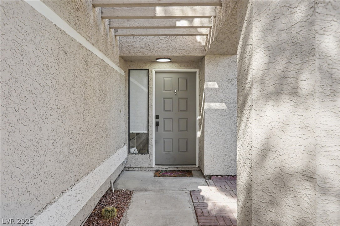 Photo 8 of 38, 137 Coventry Drive
