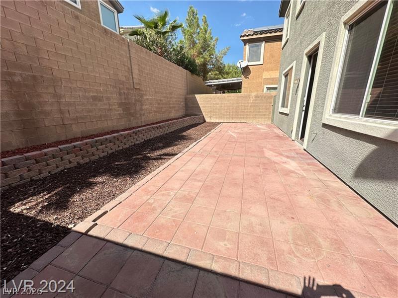 Photo 31 of 40, 545 NEWBERRY SPRINGS Drive