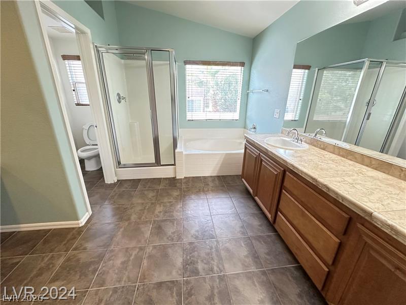 Photo 24 of 40, 545 NEWBERRY SPRINGS Drive
