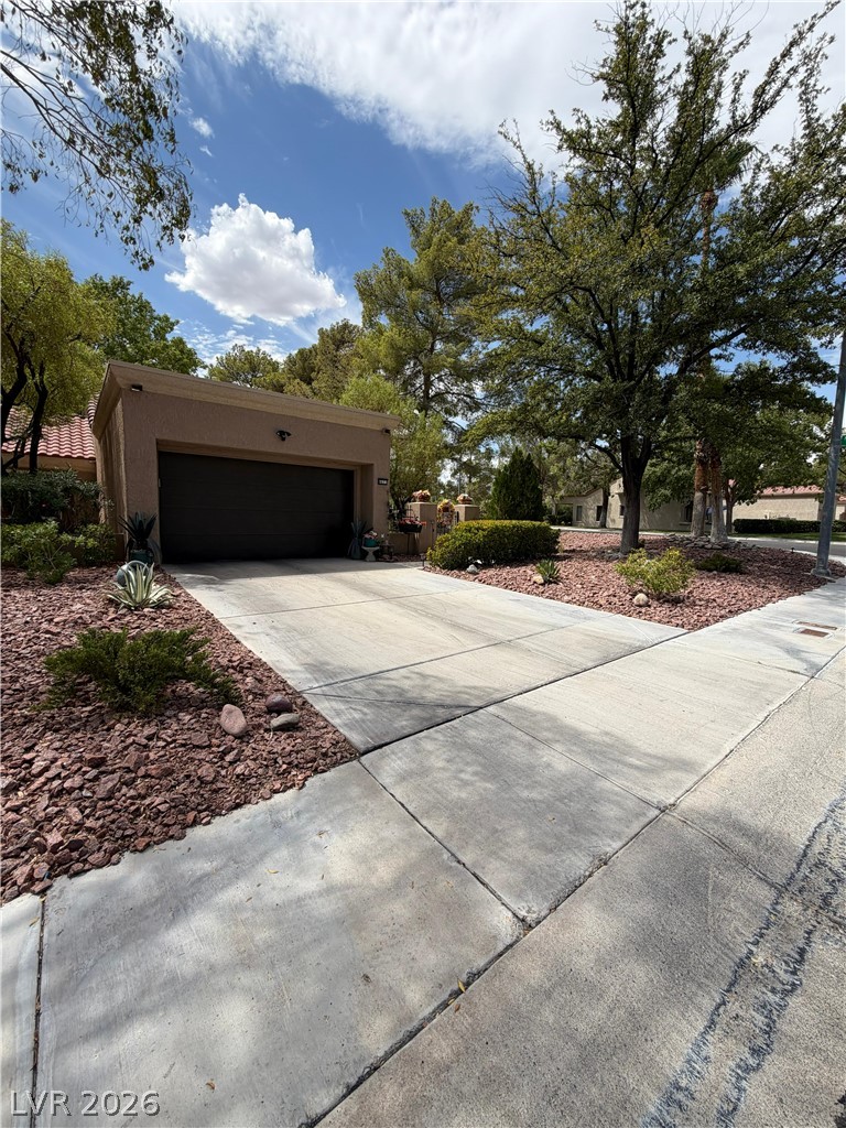 Photo 4 of 8621 Millsboro Drive