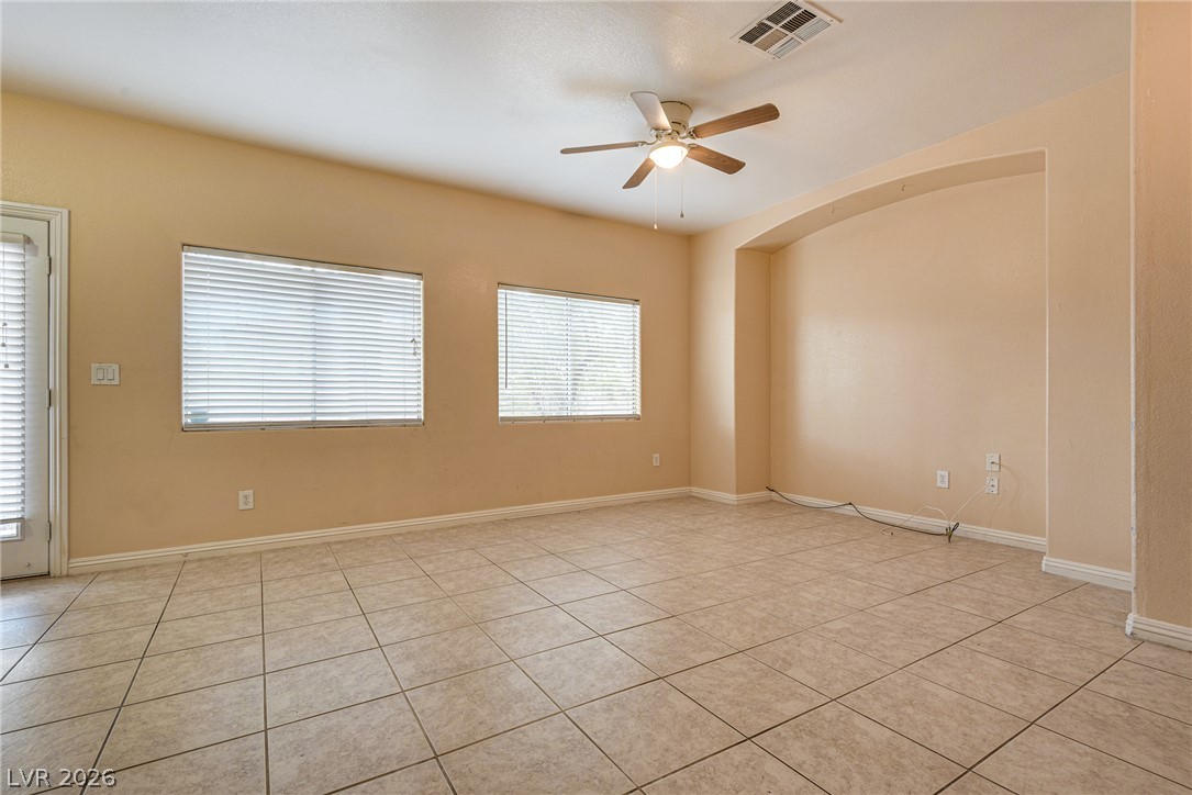 Photo 7 of 29, 9068 Bushy Tail Avenue #102