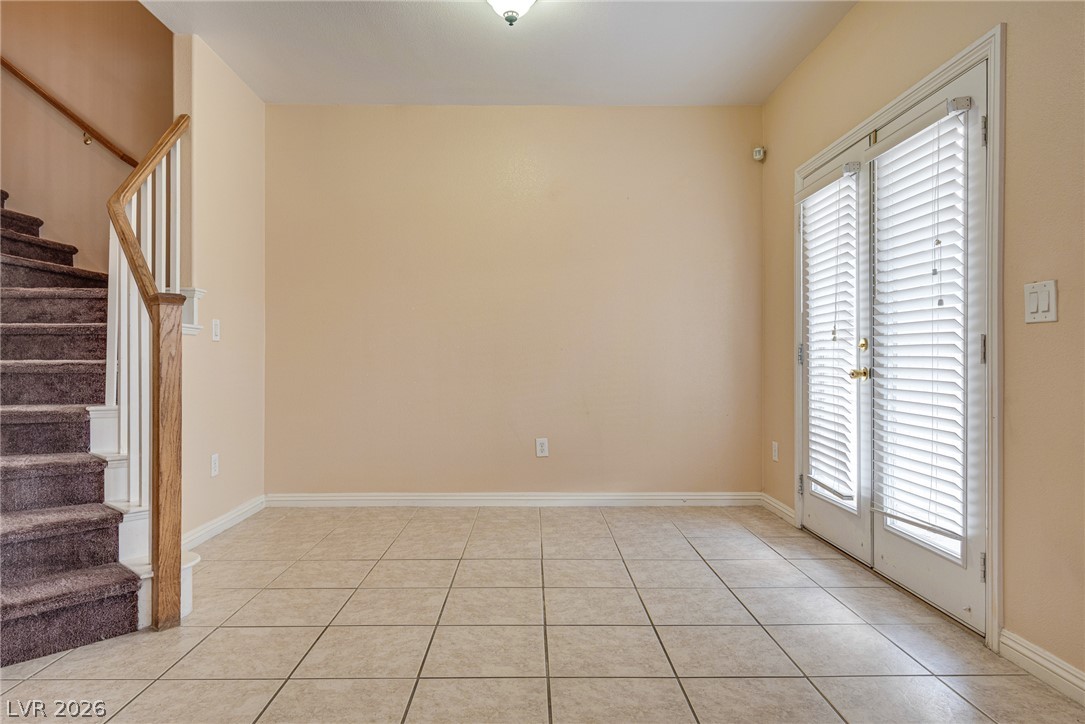 Photo 8 of 29, 9068 Bushy Tail Avenue #102
