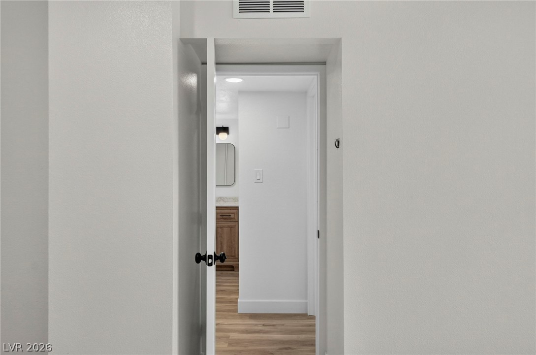 Photo 16 of 34, 3930 University Center Drive #103
