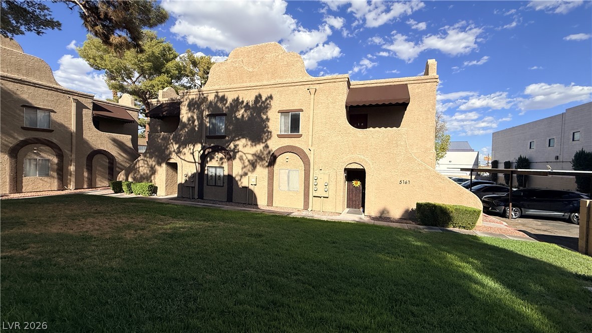 5161 PIONEER Avenue #202, Las Vegas 89146