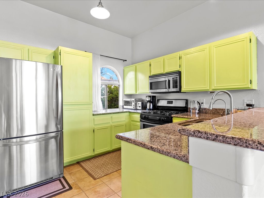 Photo 9 of 43, 3125 N Buffalo Drive #2092