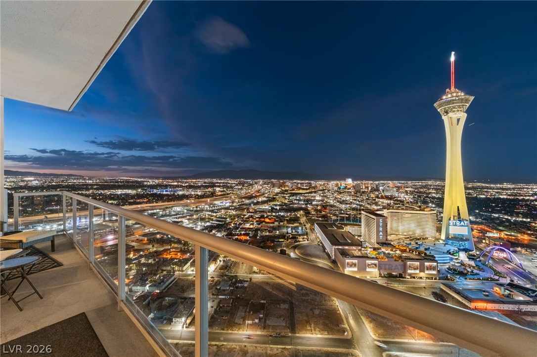Photo 55 of 69, 200 W Sahara Avenue #4004