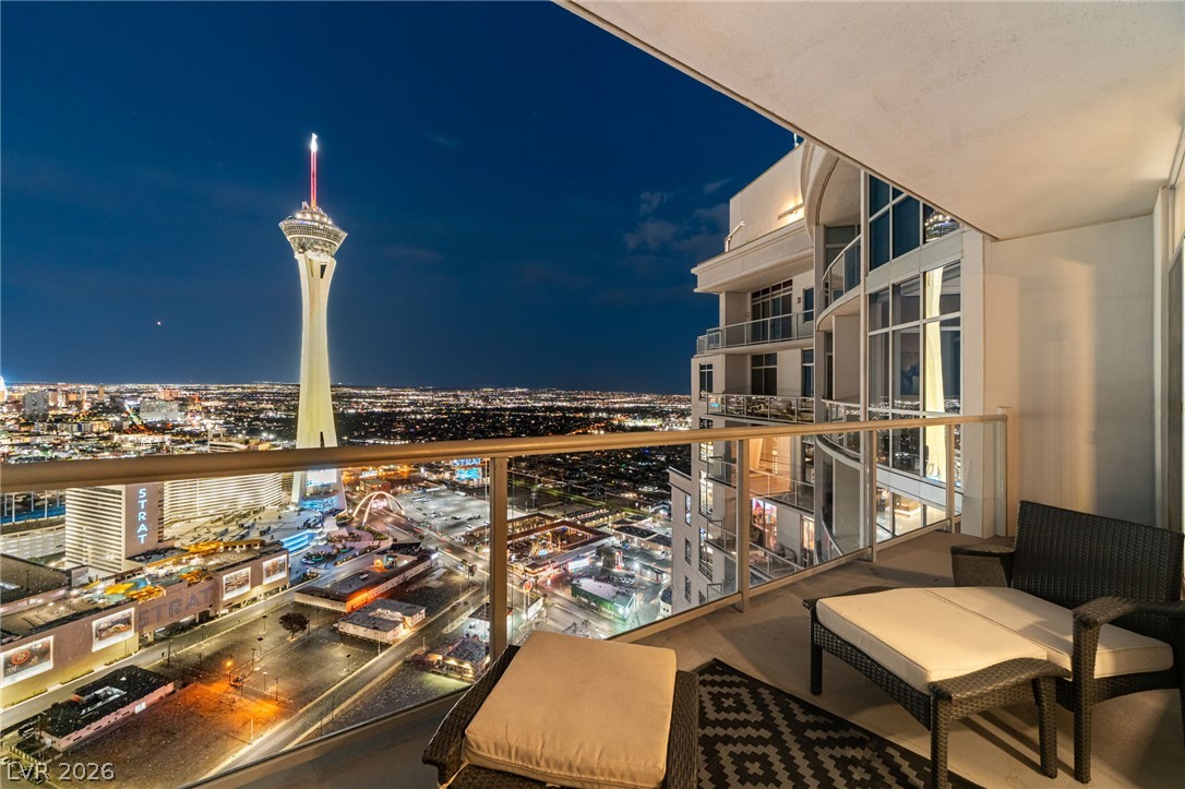 Photo 54 of 69, 200 W Sahara Avenue #4004