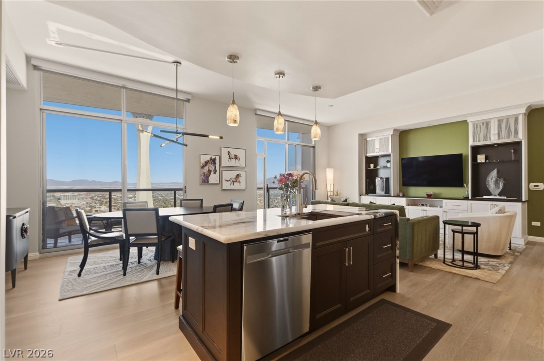 Photo 11 of 69, 200 W Sahara Avenue #4004