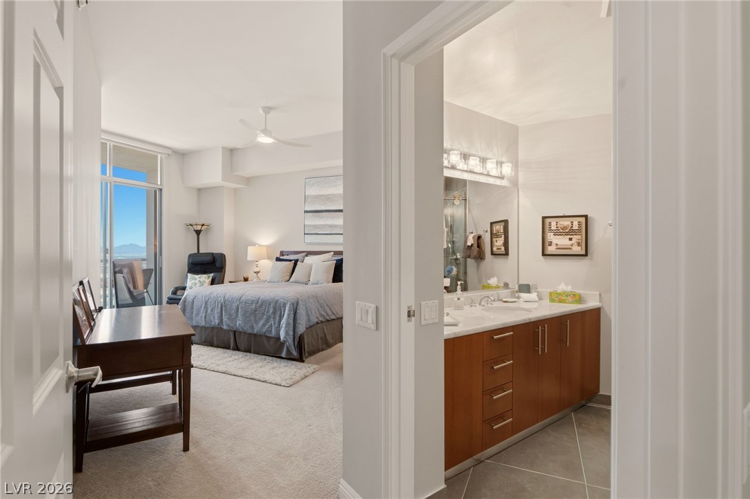 Photo 38 of 69, 200 W Sahara Avenue #4004