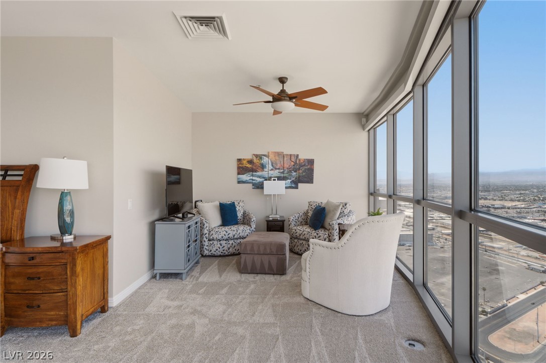 Photo 25 of 69, 200 W Sahara Avenue #4004