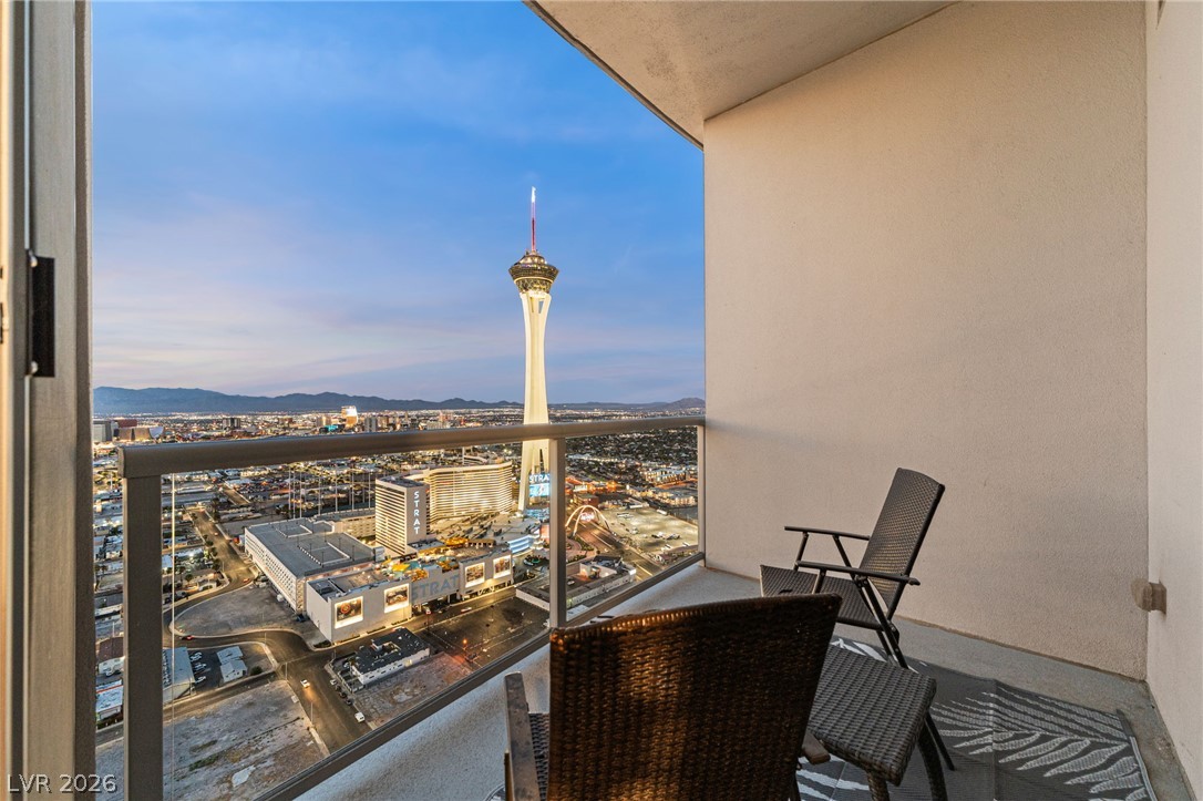 Photo 63 of 69, 200 W Sahara Avenue #4004