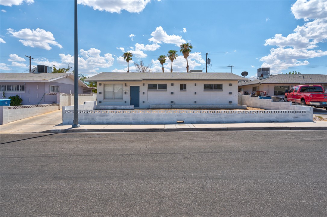 4313 El Conlon Avenue, Las Vegas 89102
