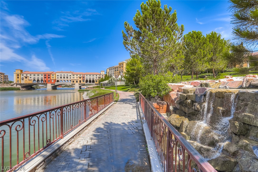 Photo 77 of 85, 36 Via Vasari #101