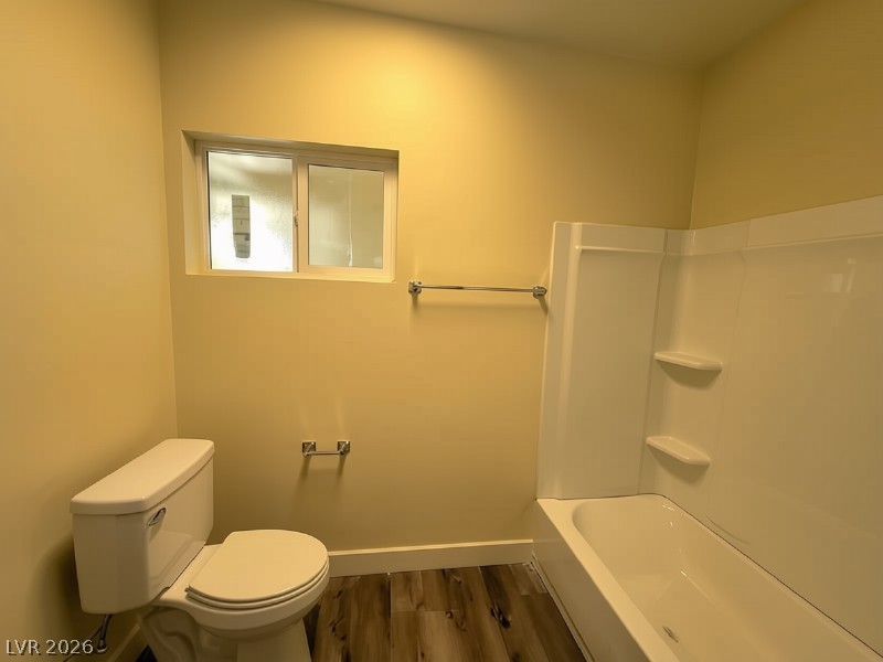 Photo 9 of 23, 1317 Exley Avenue