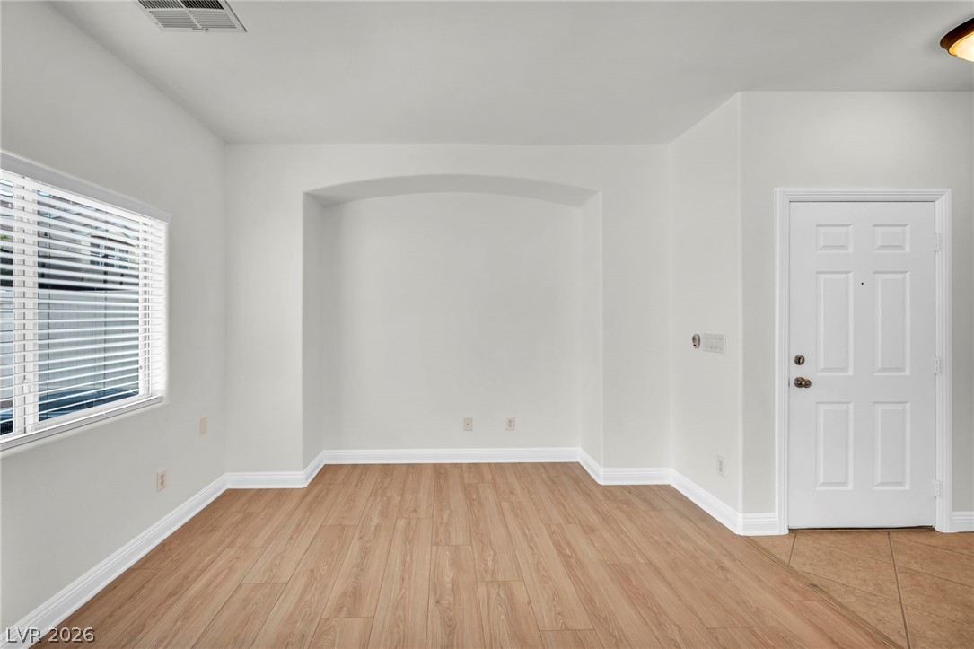 Photo 8 of 45, 1144 Harts Bluff Place #2