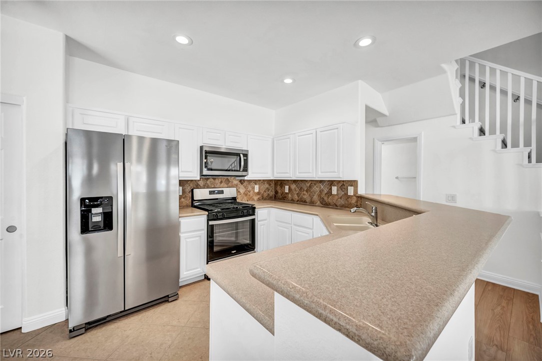 Photo 18 of 45, 1144 Harts Bluff Place #2