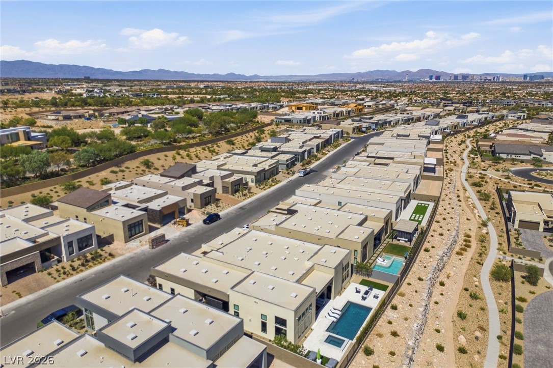 Photo 12 of 60, 11233 Desert Heights Avenue