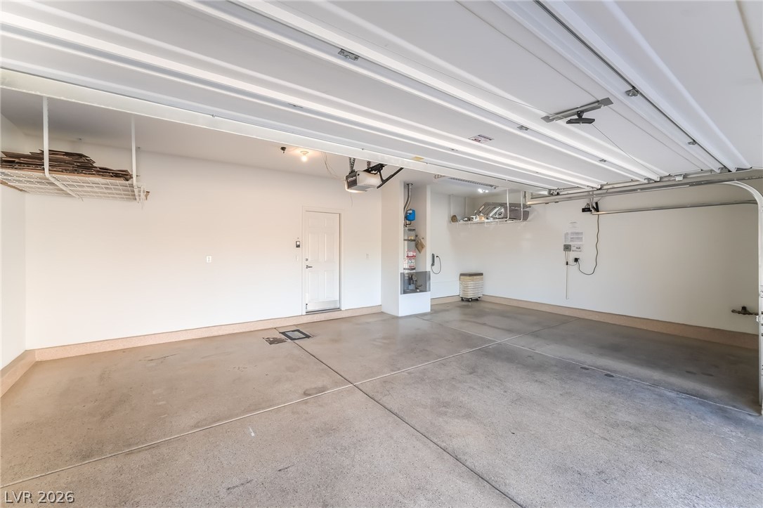 Photo 4 of 10917 Mount Pendleton Street