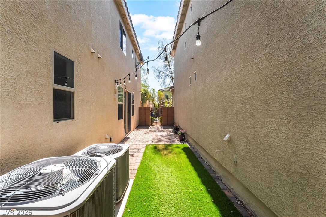 Photo 41 of 50, 10917 Mount Pendleton Street