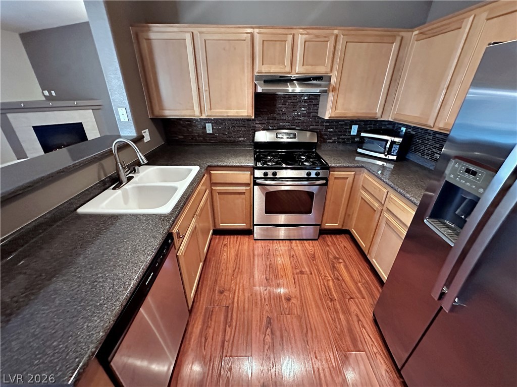 Photo 10 of 24, 8805 Jeffreys Street #2053