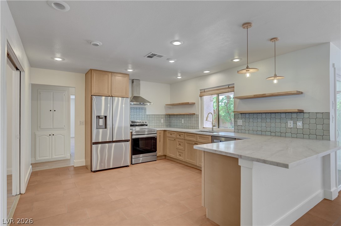 Photo 2 of 3507 La Paloma Avenue