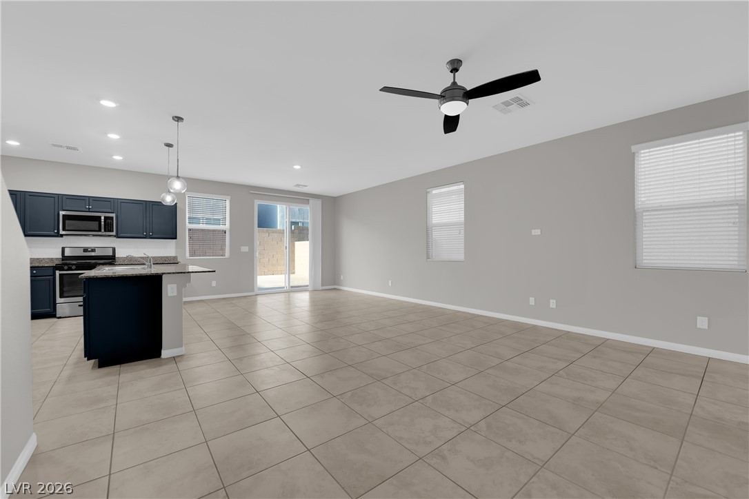 Photo 11 of 37, 7081 Baza Avenue