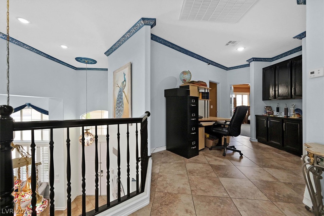 Photo 33 of 60, 3739 Broadmead Street