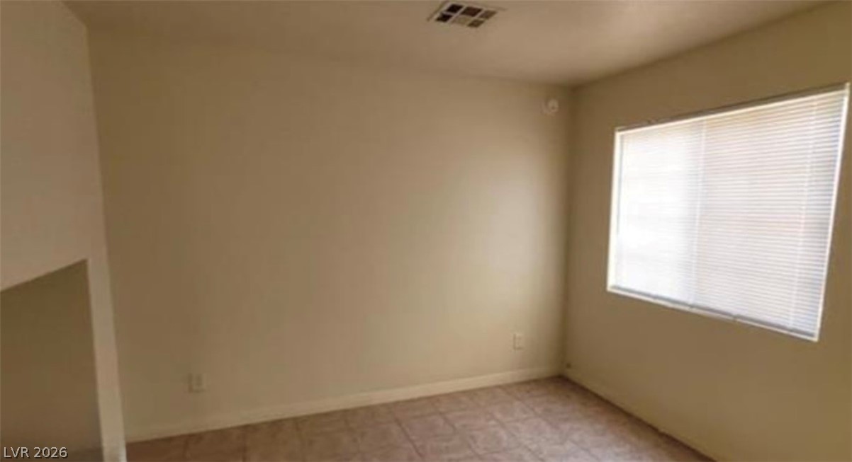 Photo 9 of 26, 2501 Charleville Avenue #104
