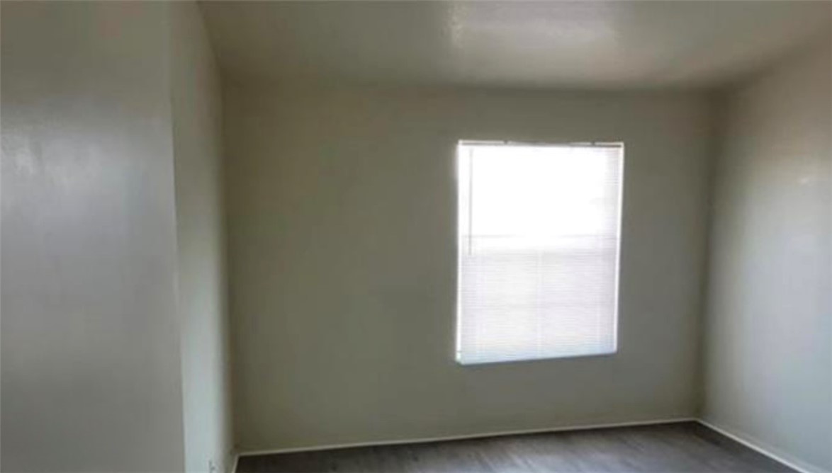 Photo 12 of 26, 2501 Charleville Avenue #104