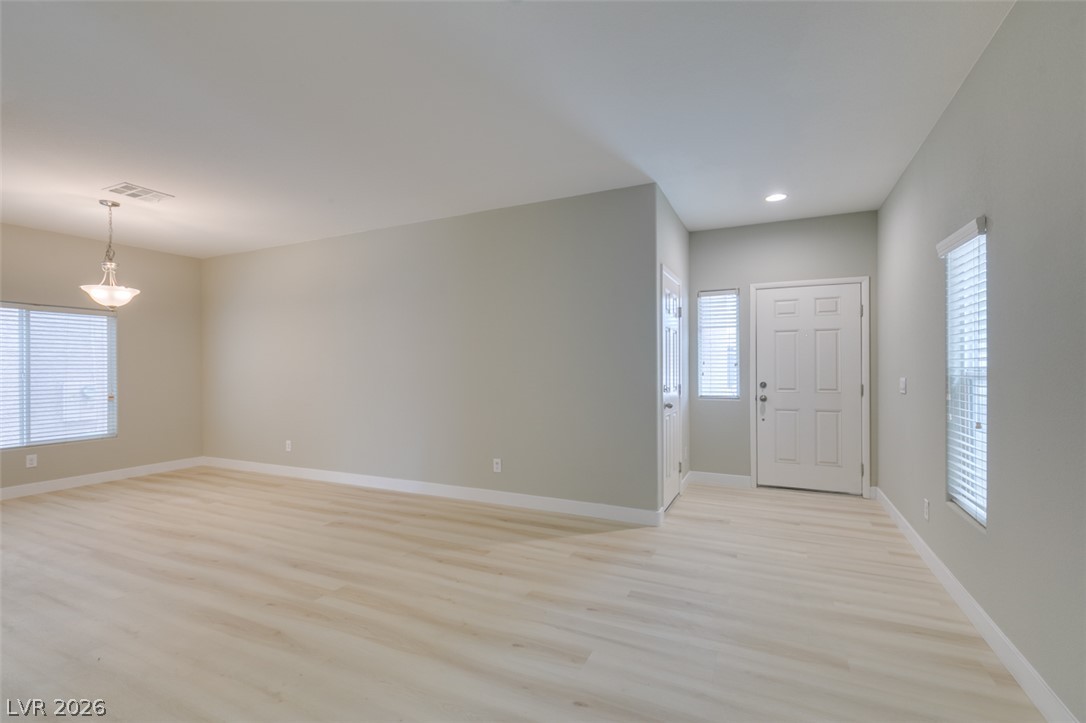 Photo 8 of 45, 5334 Rapunzel Court
