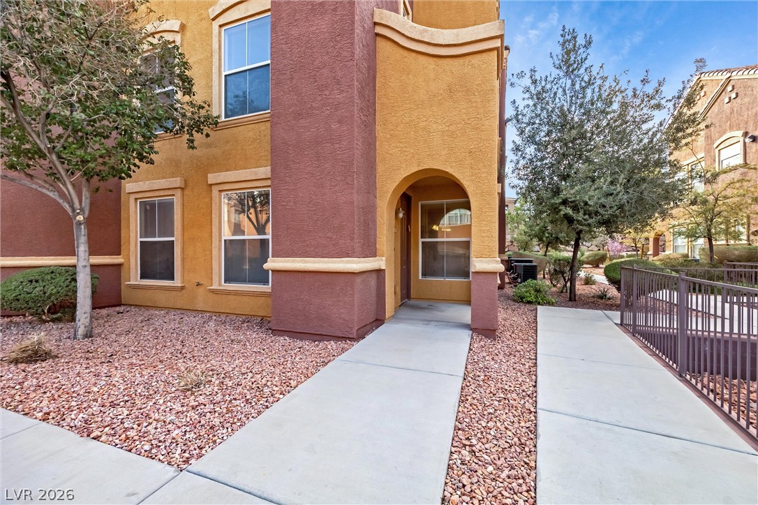 3975 N Hualapai Way #156, Las Vegas 89129