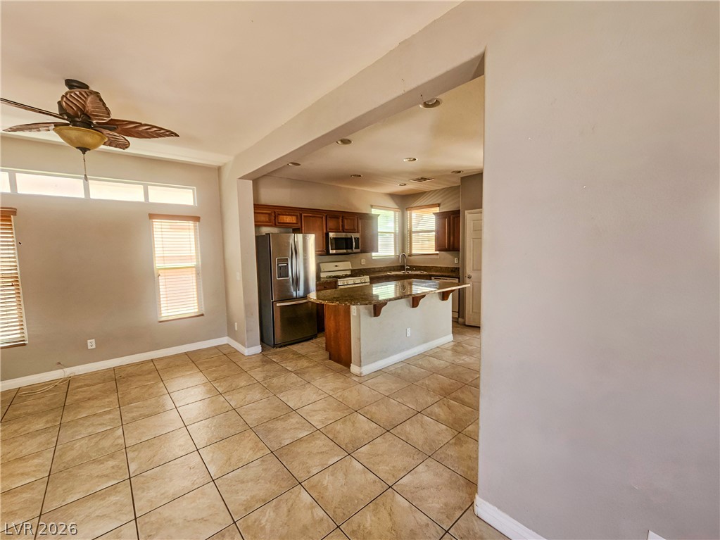 Photo 10 of 40, 11011 Cusak Close Street