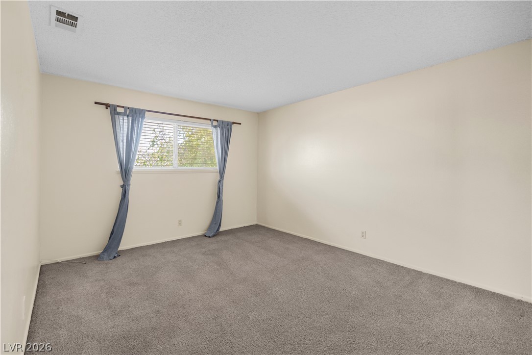 Photo 17 of 30, 4734 Roberta Street #4