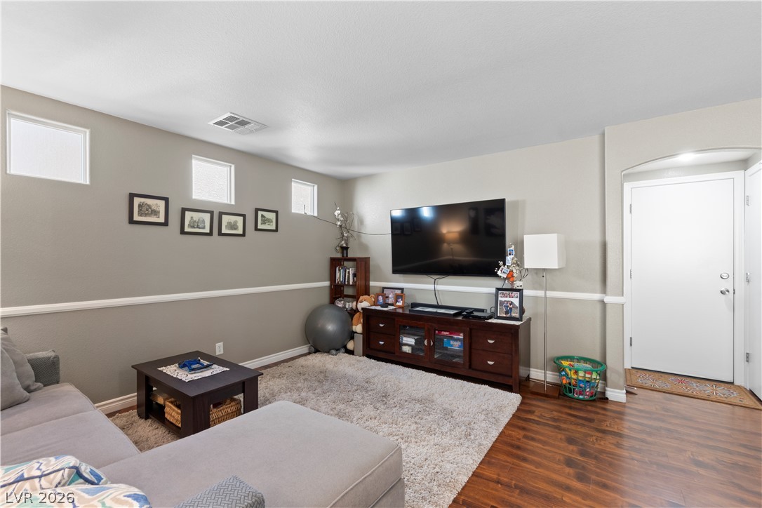 Photo 9 of 23, 6714 Catoctin Avenue
