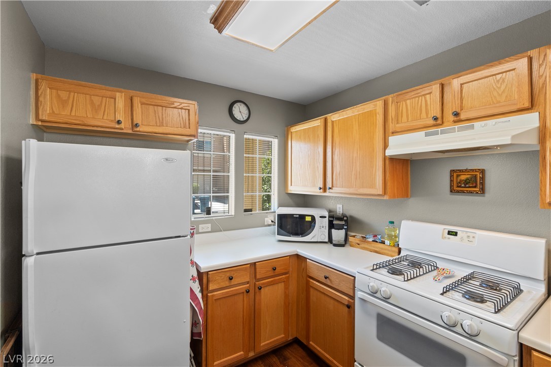 Photo 4 of 6714 Catoctin Avenue