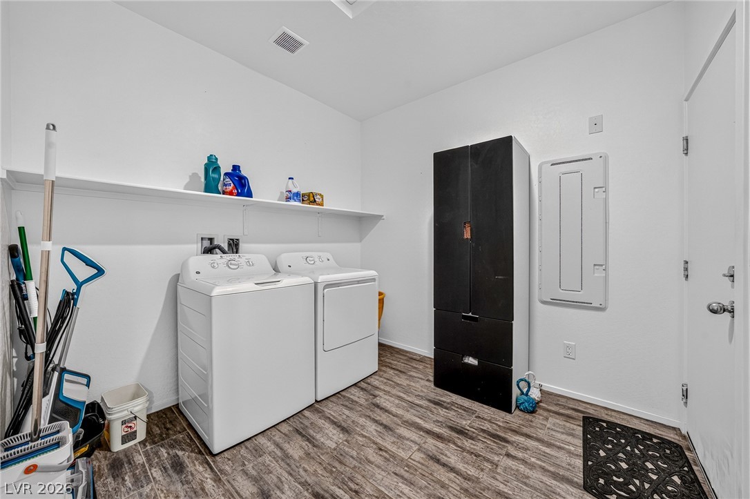 Photo 32 of 44, 4920 Peppertree Street