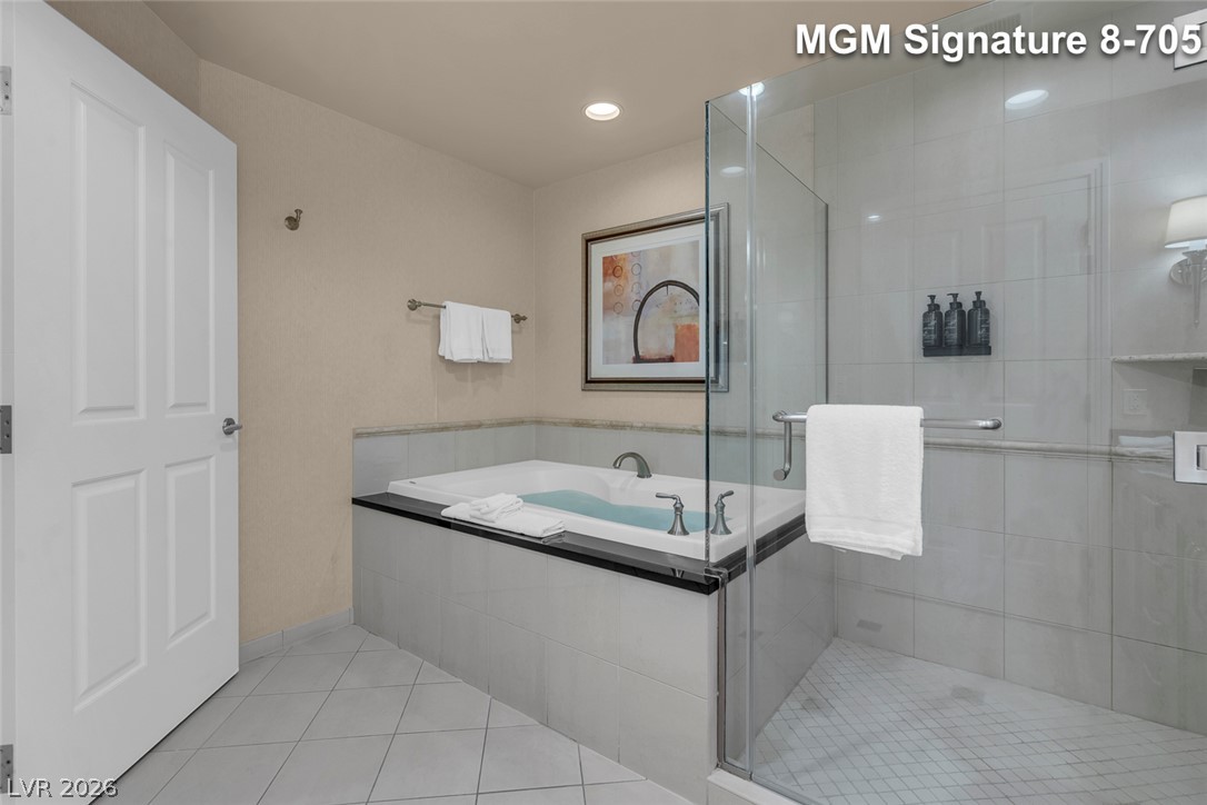 Photo 42 of 62, 135 E Harmon Avenue #805