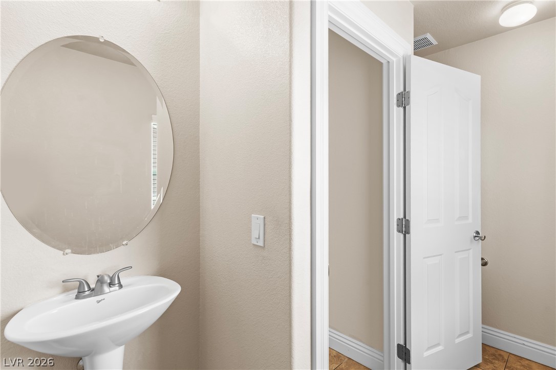 Photo 9 of 39, 1348 Cedar Berry Court