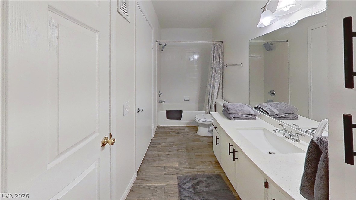 Photo 15 of 33, 555 E Silverado Ranch Boulevard #1063